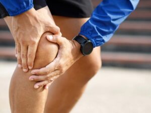 ¿Cuáles son los síntomas de los ligamentos de rodilla dañados?